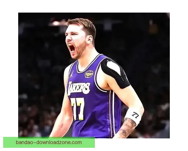 东契奇盼联盟撤销第16次技术犯规湖人拟上诉比塔泽回应骂人风波